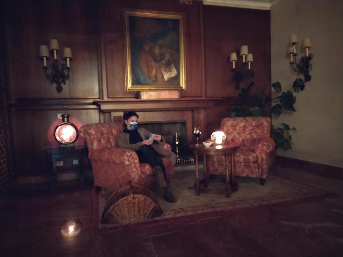 Hotel De