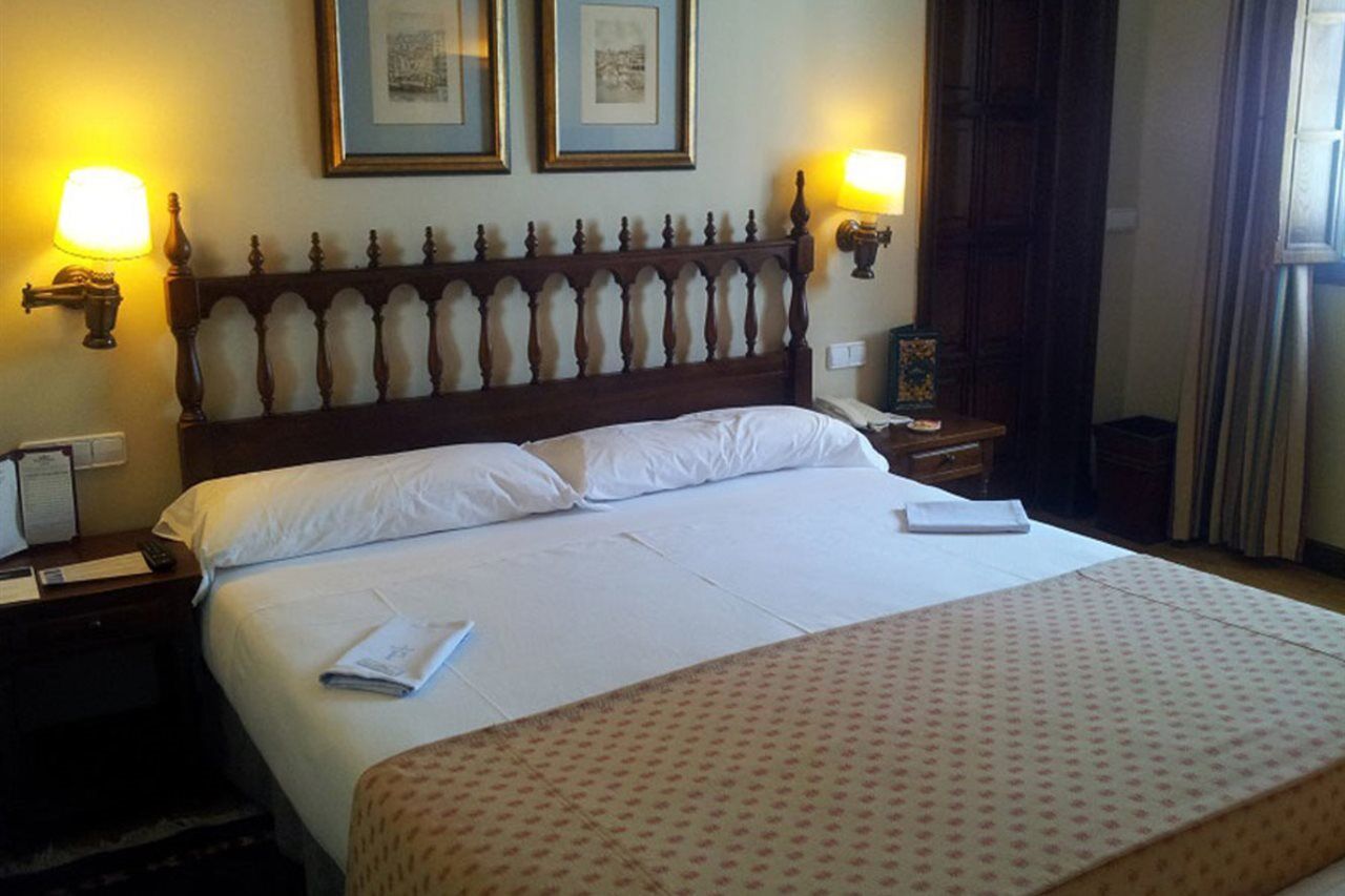 De Hotel 3*